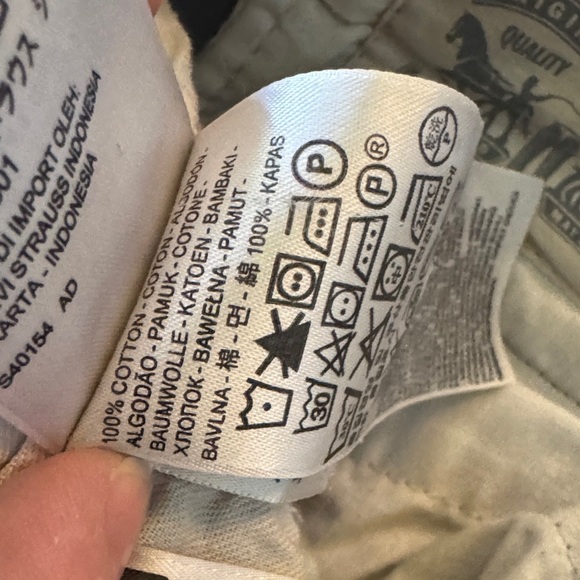 Men's Levi Grey Camouflage Cargo Pants - Picture 5 of 6